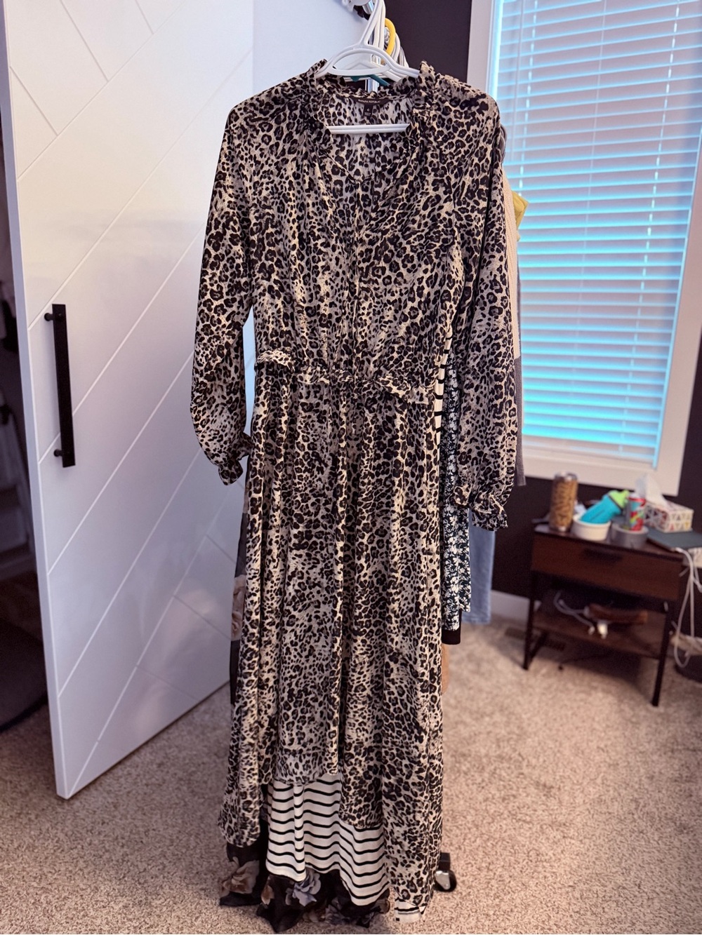 Banana Republic | Leopard Print Midi to Maxi Dress | 6 - Picture 4 of 6